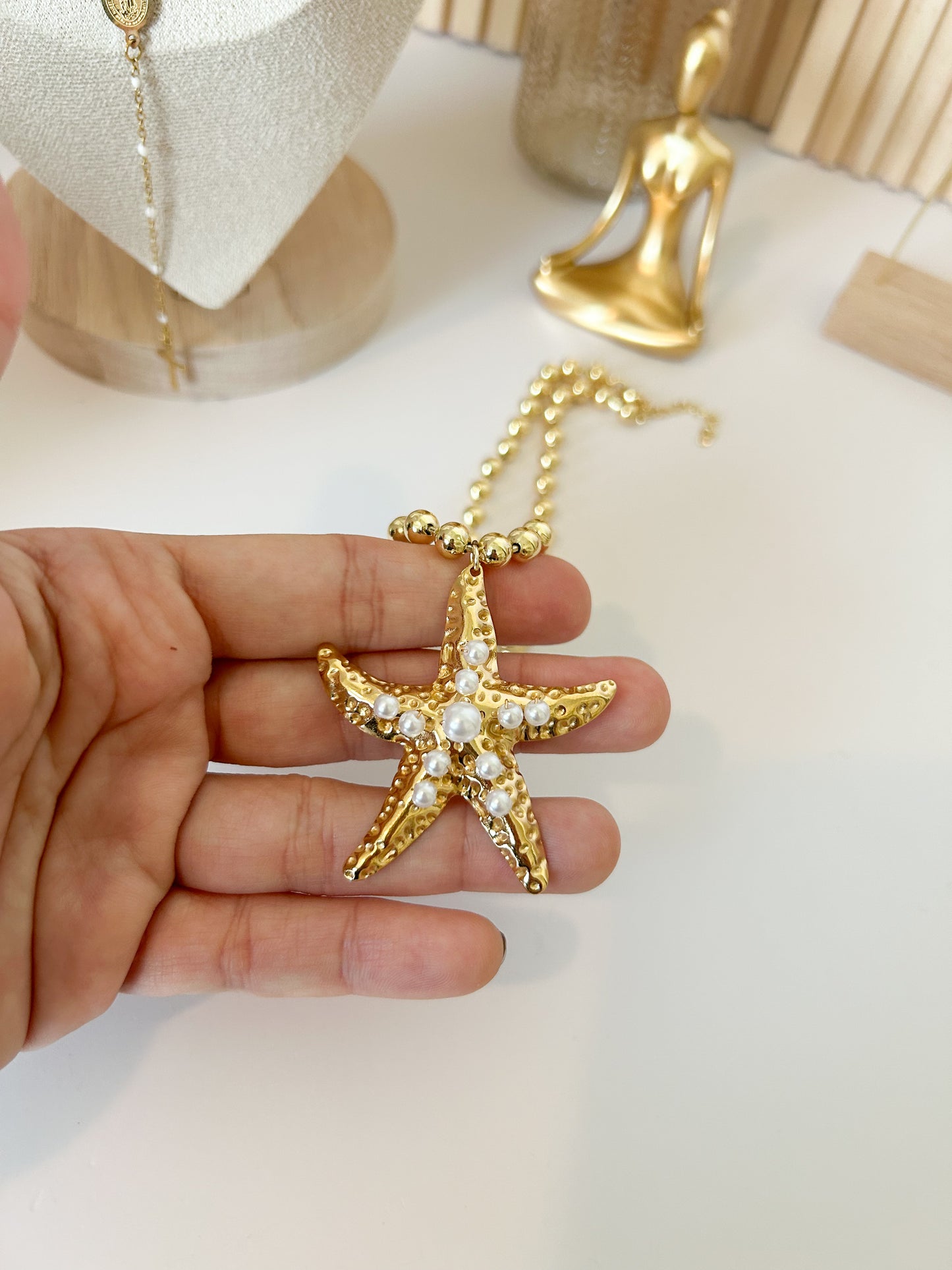 Starfish Renewal Necklace – Everyday Coastal Style & Meaningful Gift