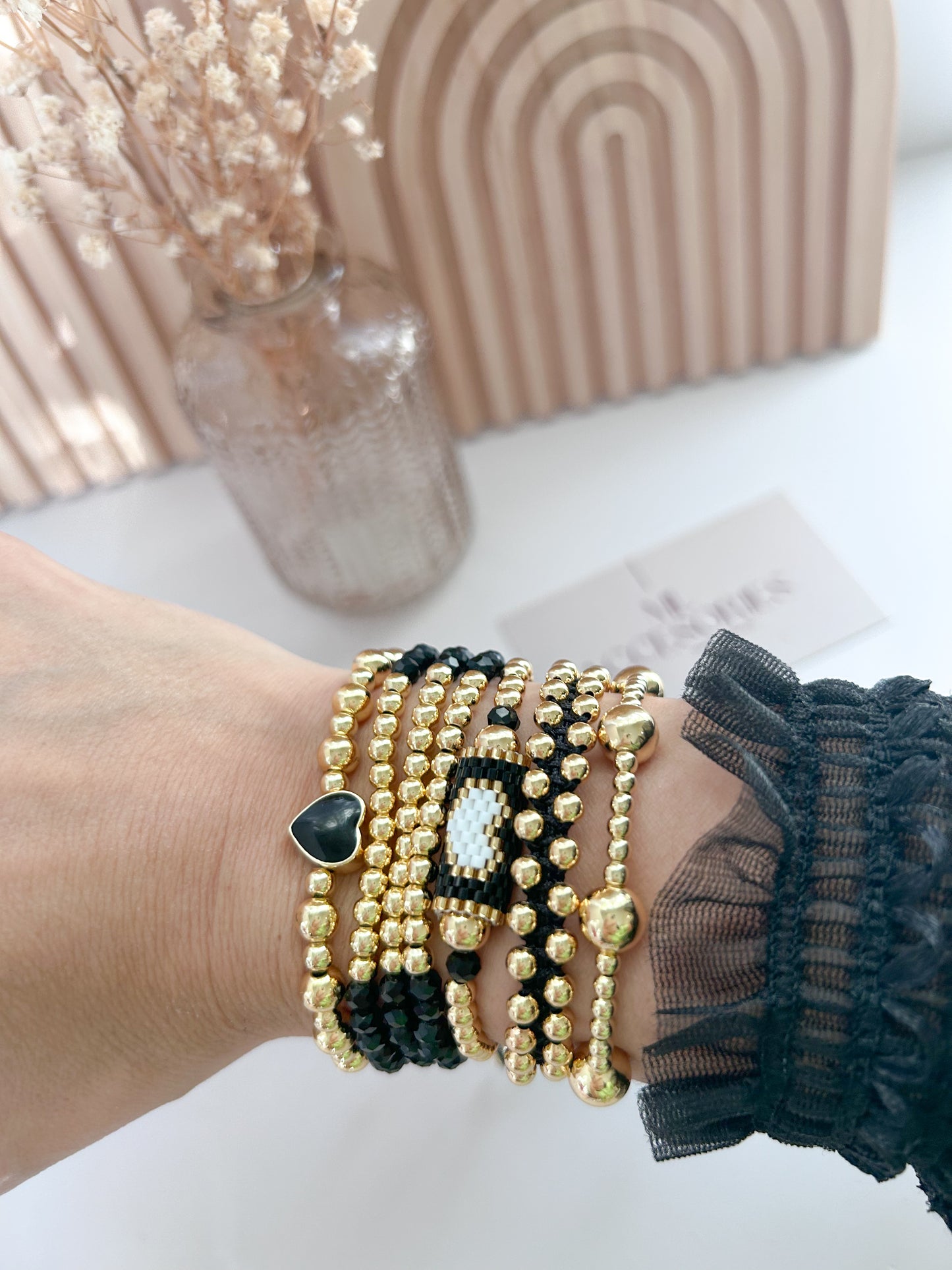 Noir Elegance Heart Bracelet Stack – Everyday Chic Jewelry for Women
