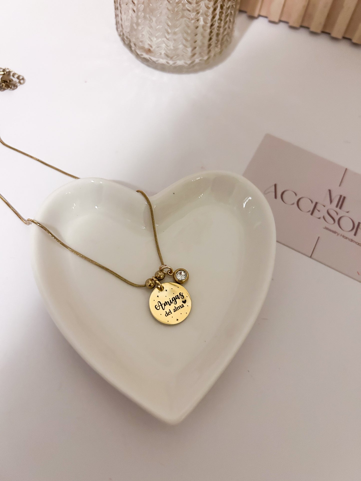 Amigas del Alma Disc Necklace – Meaningful Friendship Gift