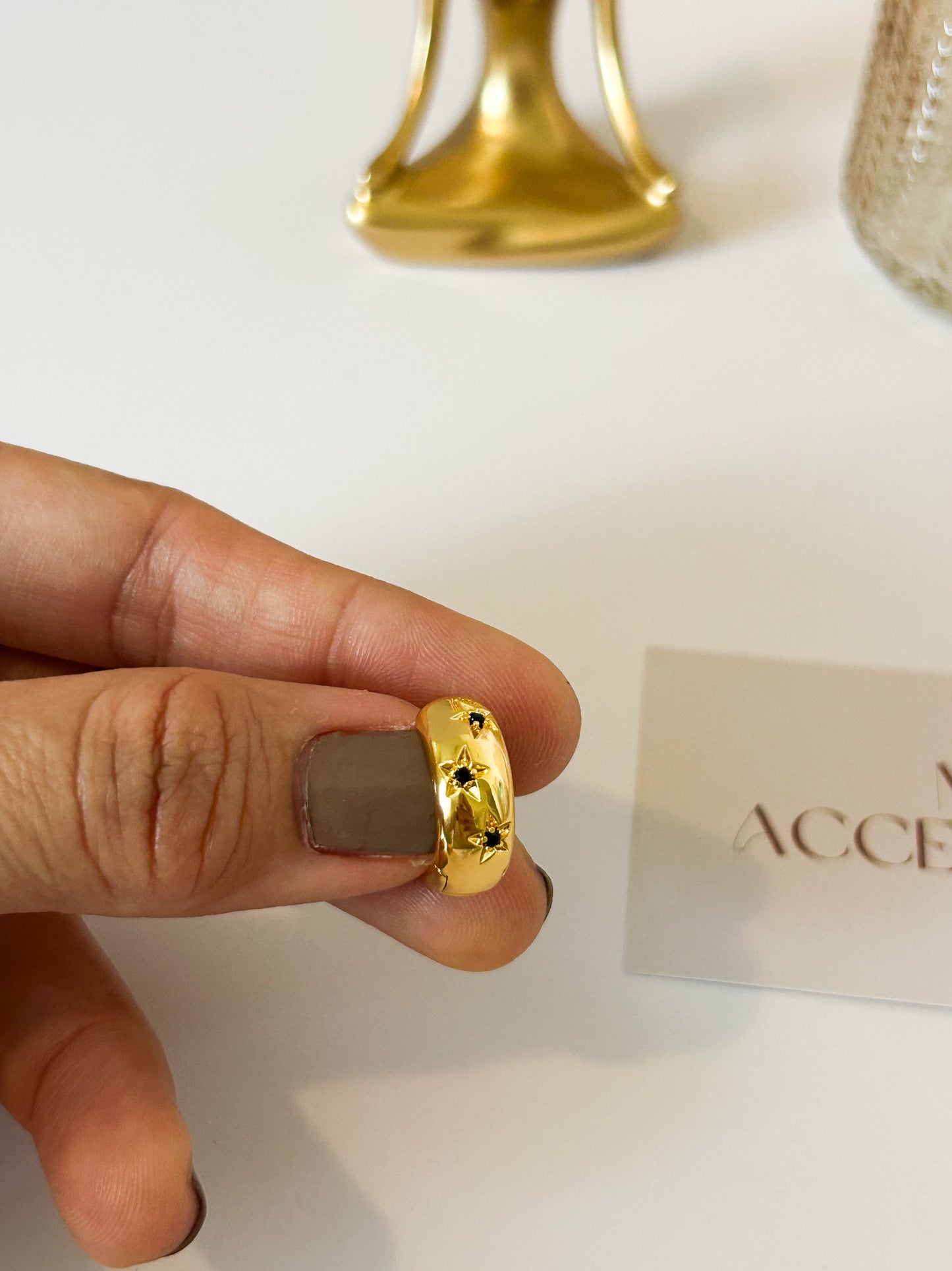 Gold Mini Hoop Earrings – Everyday Essential