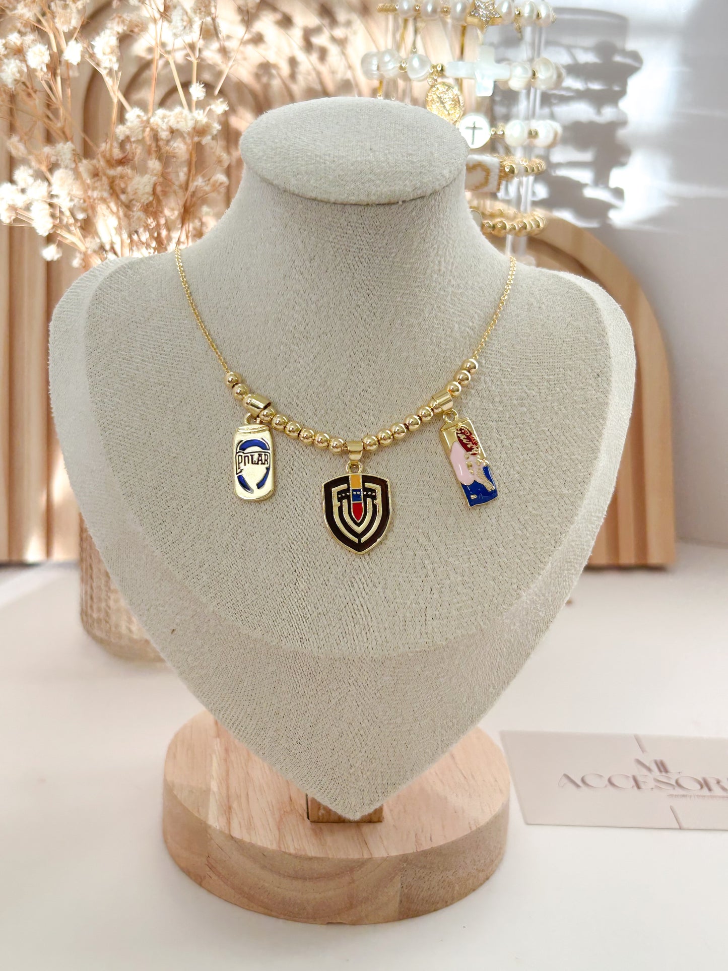 Venezuela Legacy Necklace – Everyday Pride Gift