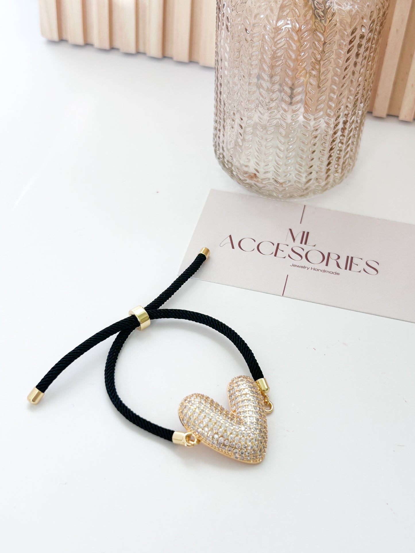 Heartbound Heart Bracelet – Gold Heart Charm Everyday Jewelry Gift