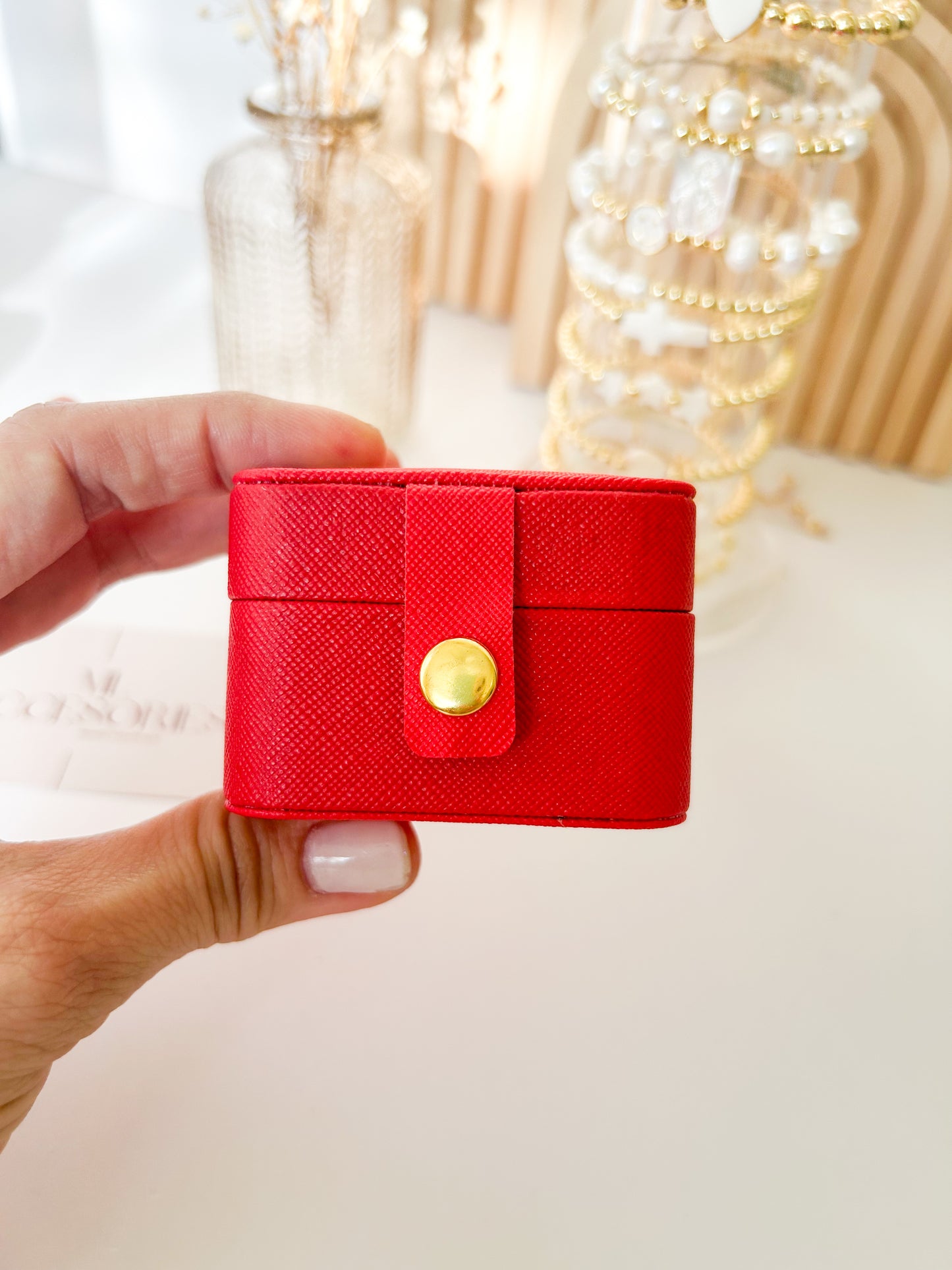 Personalized Necklace Gift Set with Mini Jewelry Travel Case – Custom Name Gift for Her