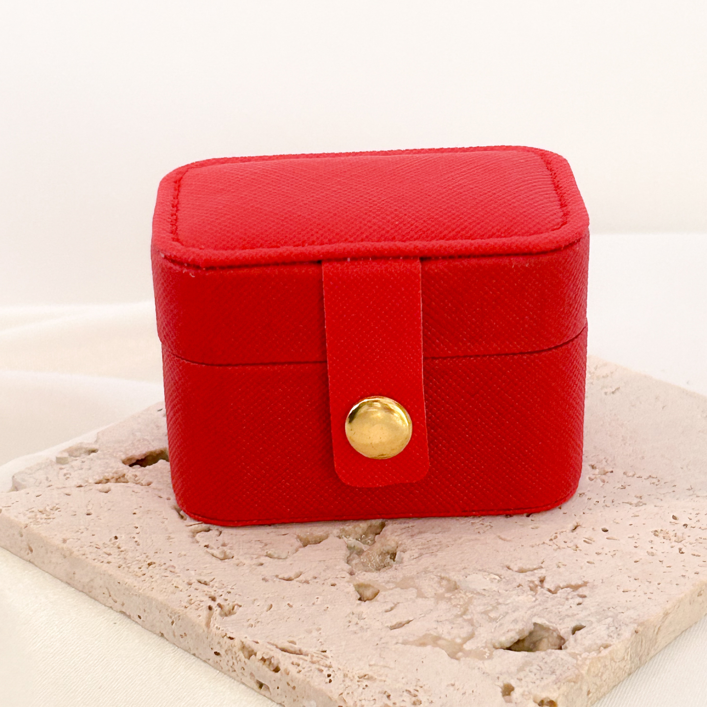Personalized Mini Jewelry Case – Travel Jewelry Organizer