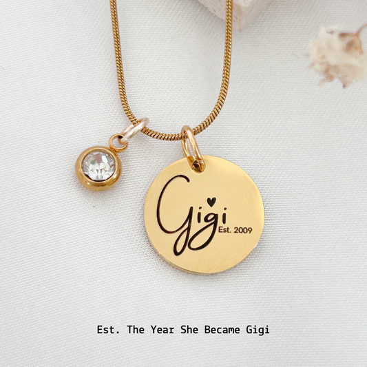 Gigi Necklace – Personalized Grandma Disc Necklace