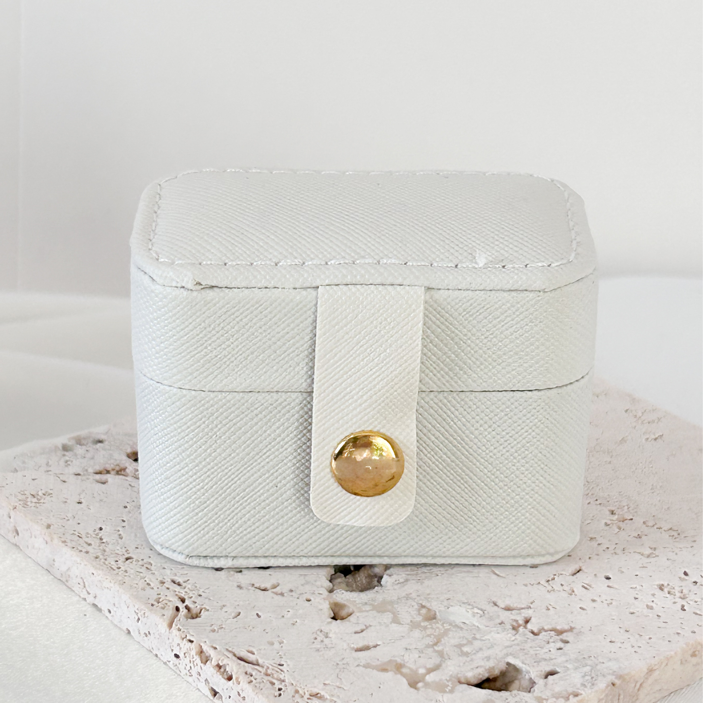Personalized Mini Jewelry Case – Travel Jewelry Organizer