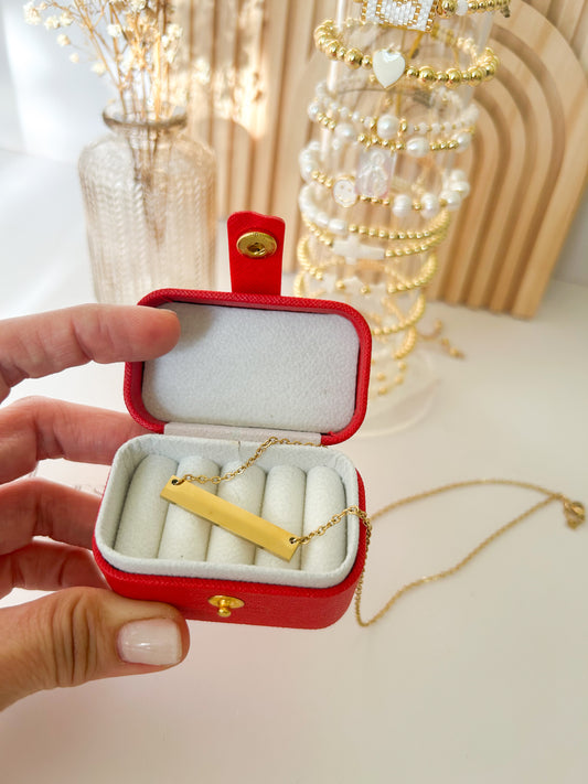 Personalized Necklace Gift Set with Mini Jewelry Travel Case – Custom Name Gift for Her