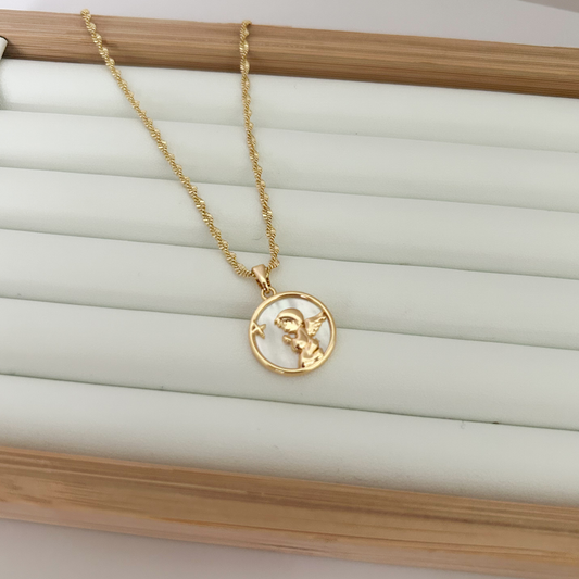 Delicate gold guardian angel pendant necklace on fine gold chain — Citrika