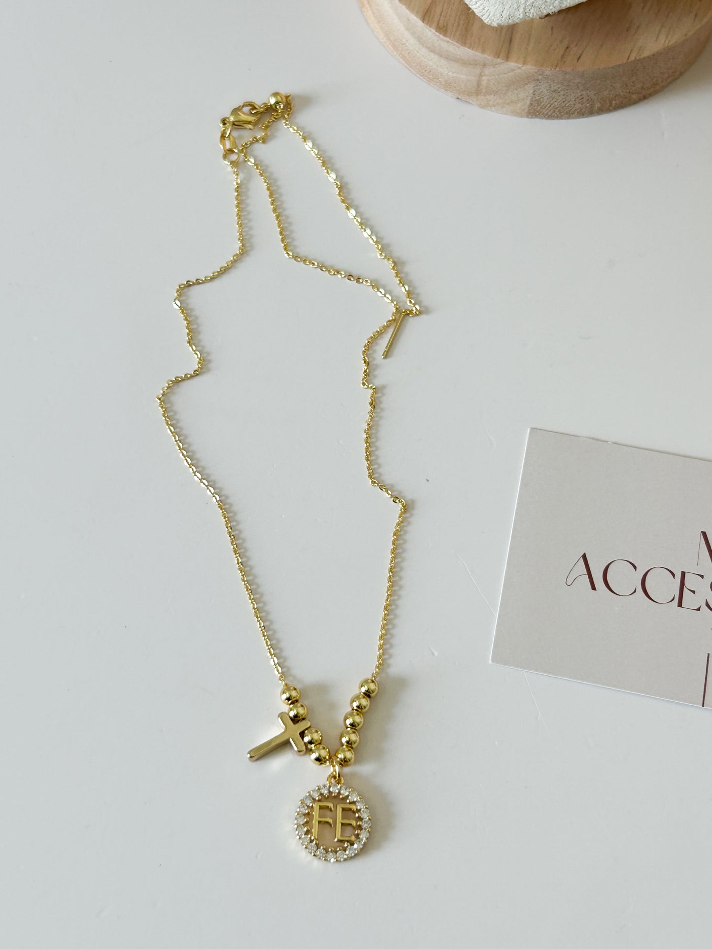 Golden Faith Necklace – Daily Protection & Meaningful Gift