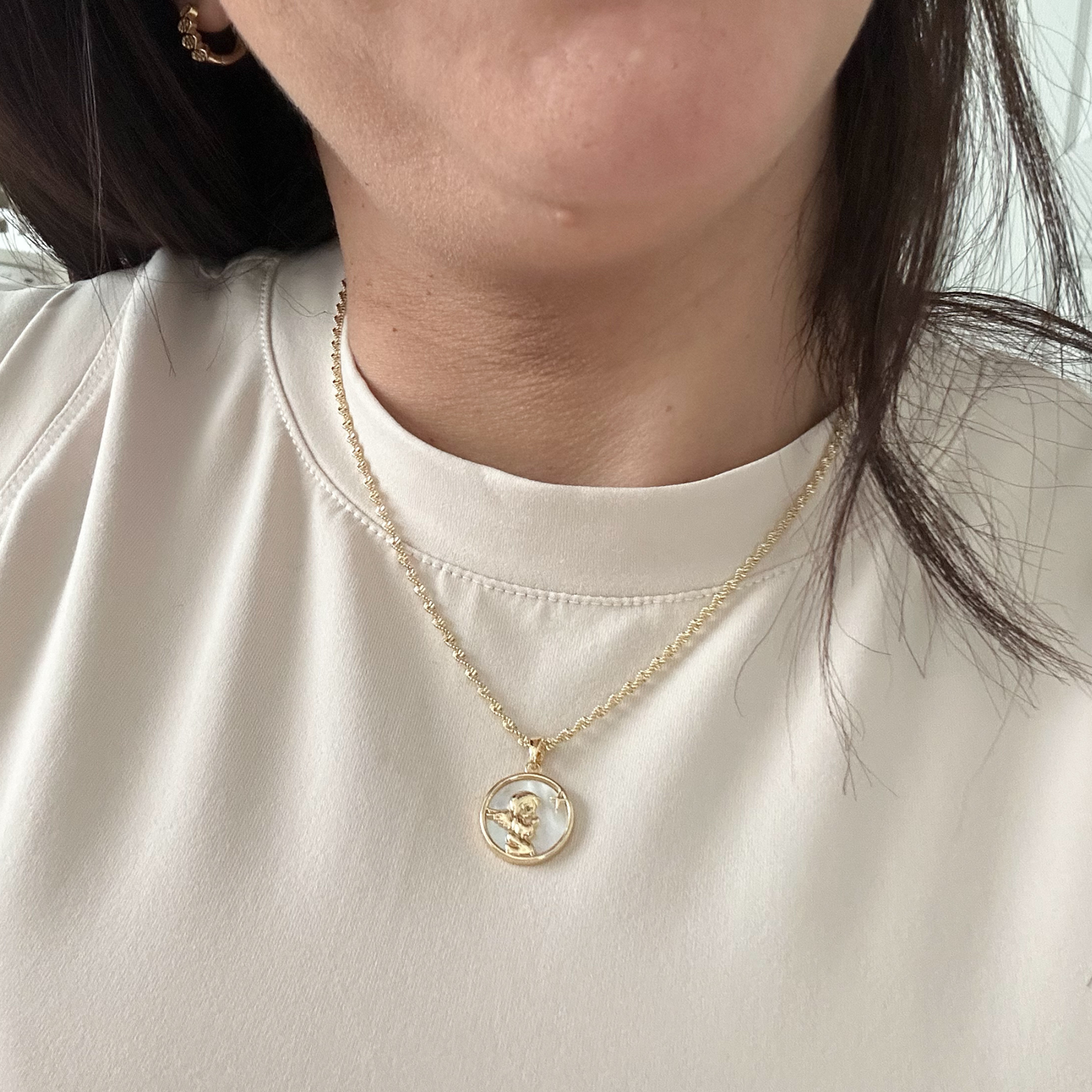 Delicate gold guardian angel pendant necklace on fine gold chain — Citrika