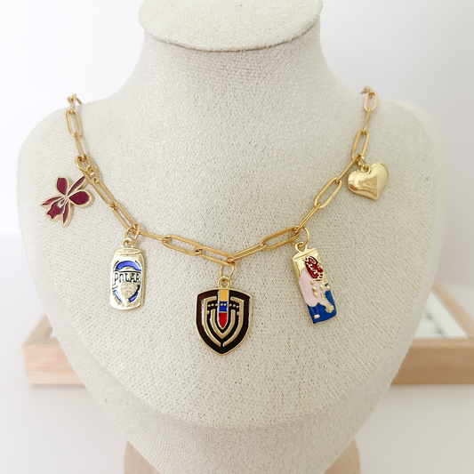 Venezuela charm necklace, Venezuelan jewelry necklace, gold Venezuela necklace for women, colorful Venezuela charms, trendy Venezuelan necklace aesthetic