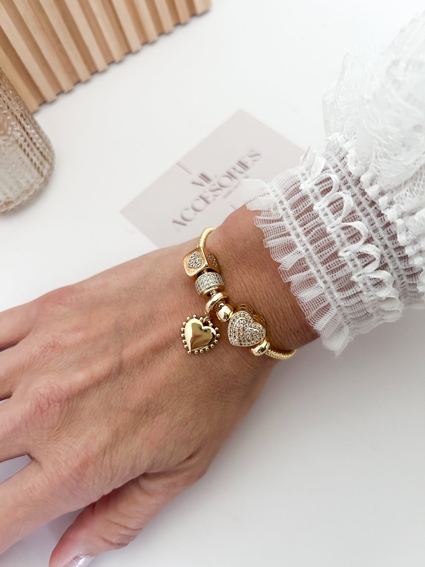 Heart Muse Charm Bracelet – Gold Heart Everyday Jewelry Gift